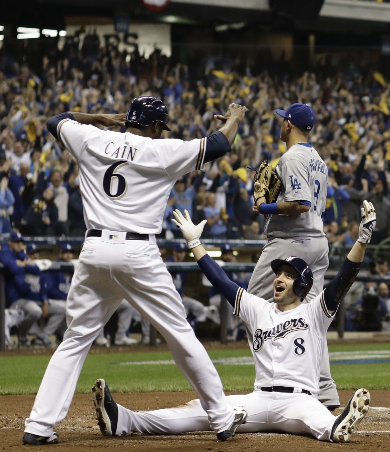 Brewers 7, Dodgers 2